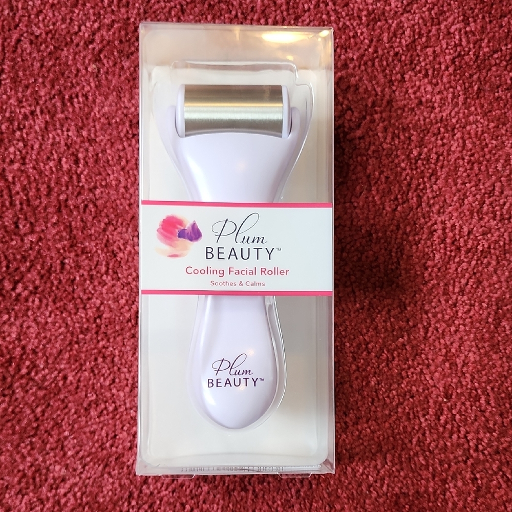 Plum Beauty Cooling Facial Roller
